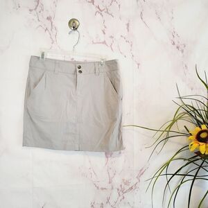Columbia Sport skirt with shorts under